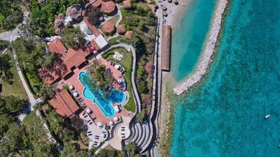 Liberty Lykia Adults Only (+16)
