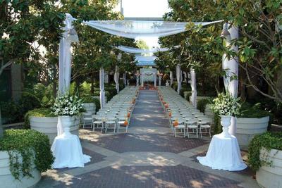 Juniper Hotel Cupertino,Curio Collection by Hilton