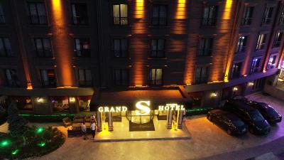 Grand S Hotel