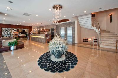 Grand S Hotel
