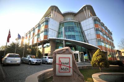 Hotel Midi