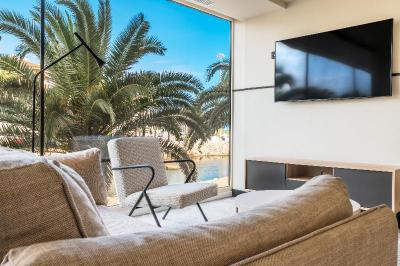Akquaaa Boutique Hotel · Restaurant