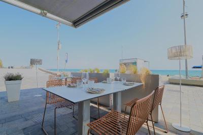 Akquaaa Boutique Hotel · Restaurant
