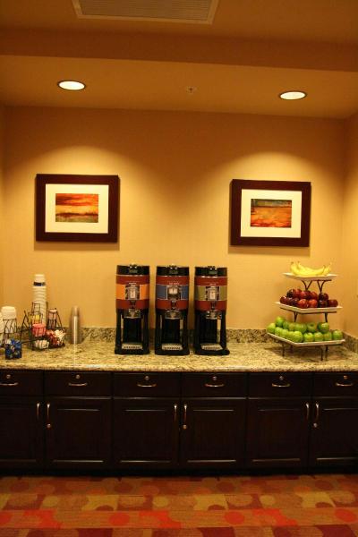 Hampton Inn and Suites Chandler/Fashion Center