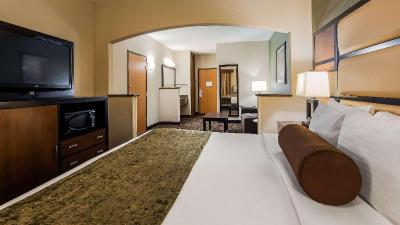 Best Western Plus Vancouver Mall Hotel & Suites
