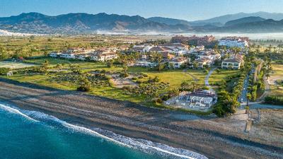 Impressive Playa Granada Golf