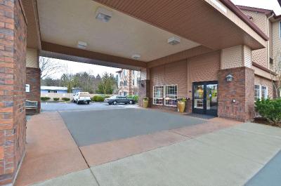 Best Western Plus Park Place Inn