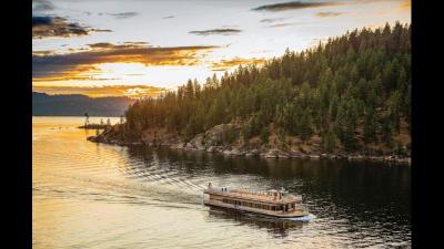 Holiday Inn Express & Suites Coeur D'Alene