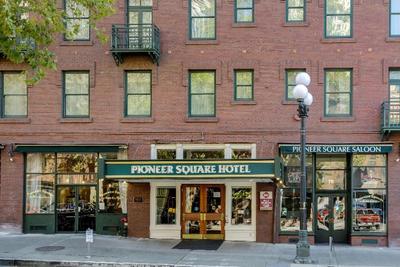 Best  Western Plus Pioneer Square