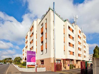Cerise Nantes La Beaujoire