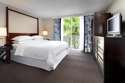 Sheraton Suites Cypress Creek Ft. Lauderdale