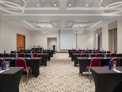 Embassy Suites Boston Logan Airport