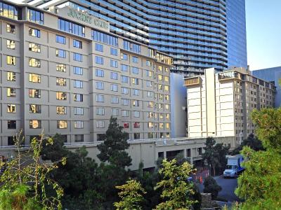 Jockey Resorts Suites