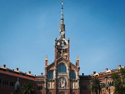 Eric Vokel Boutique Apart Sagrada Familia Suites