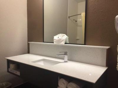 Surestay Hotel By Best Western Brownsville