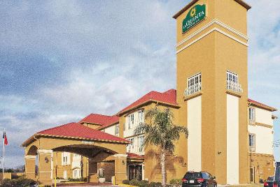 La Quinta Inn & Suites Houston Hobby Airport