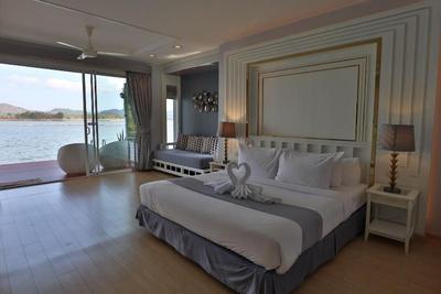 Raya Buri Resort