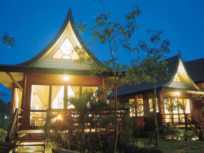 Baan Duangkaew Resort