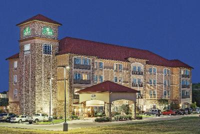 La Quinta Inn & Suites Allen at the Village