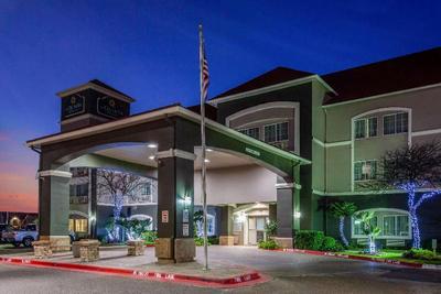 La Quinta Inn & Suites Laredo Airport
