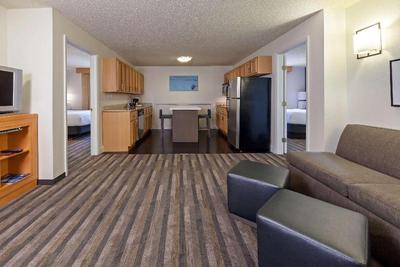 Hyatt House Houston / Galleria