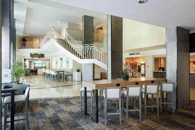 Doubletree Hilton Hotel San Diego - Hotel Circle