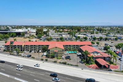 La Quinta Inn by Wyndham Costa Mesa