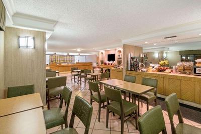 La Quinta Inn San Antonio Market Square