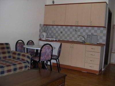 Ozukara 1 Apart
