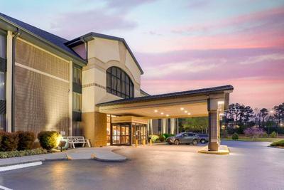 Best Western Cedar Bluff