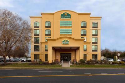 La Quinta Inn & Suites Garden City