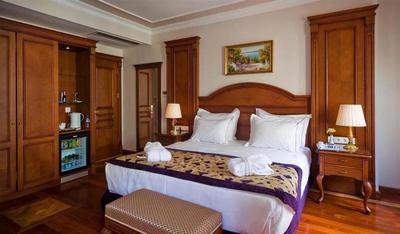 Glk Premier The Home Suites & Spa
