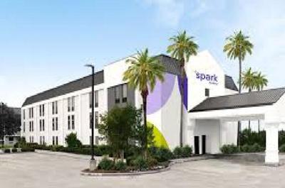 Spark by Hilton Charlotte Tyvola I-77