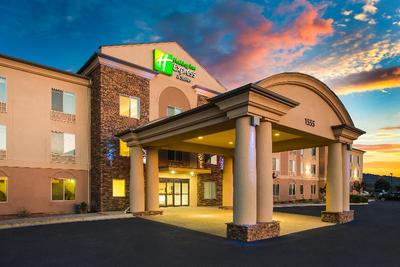 Holiday Inn Express And Suites Cedar City