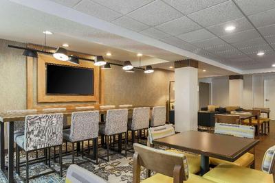 Hampton Inn & Suites Denver-Tech Centre