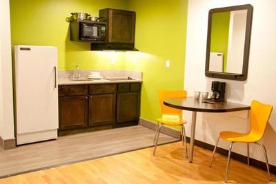 Studio 6 Portland