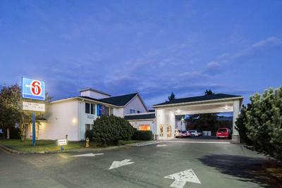 Motel 6 Seaside