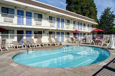 Motel 6 Salem