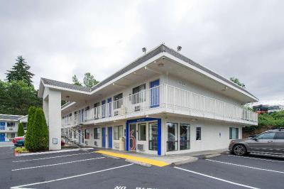 Motel 6 Seatac