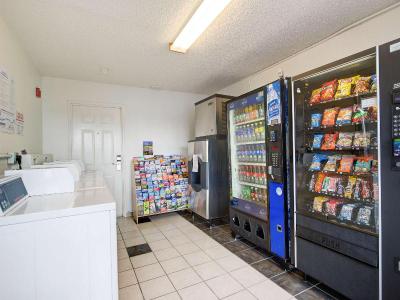 Motel 6 Seatac