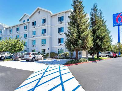 Motel 6 San Francisco Belmont
