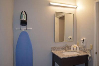 Richland Riverfront Hotel, Ascend Hotel Collection