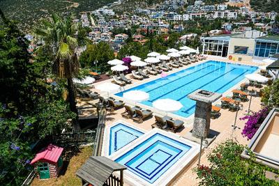 Happy Hotel