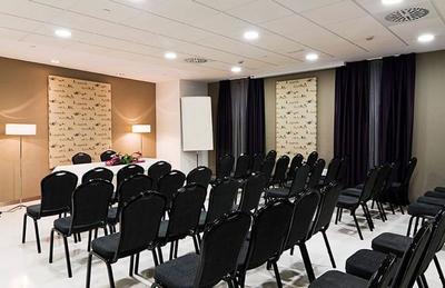 YIT Via Sevilla Mairena Hotel