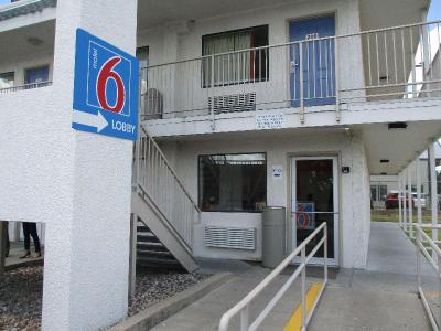 Motel 6-Austin Central North