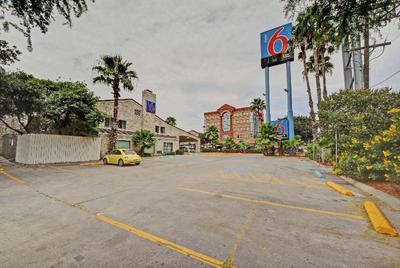 Motel 6-San Antonio Downtown