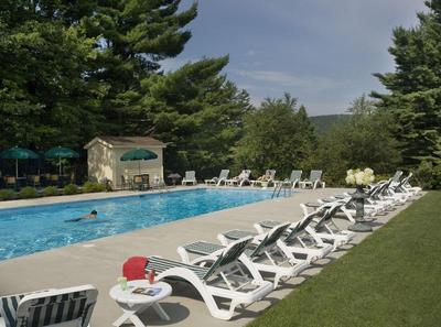 Manor On Golden Pond