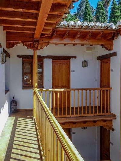Alhambra Apartamentos Turisticos