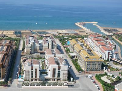 Port Side Resort