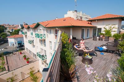 Residence P&V Premium Haguna